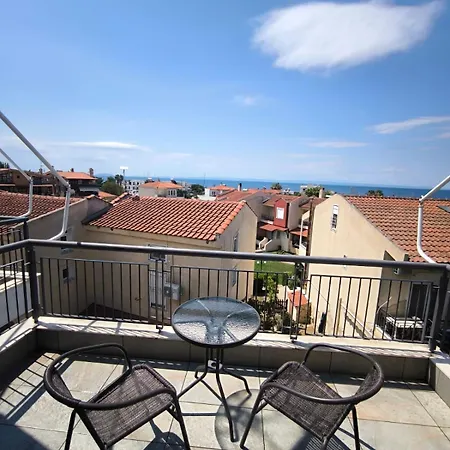 Emily Villa Nikiti (Sithonia)